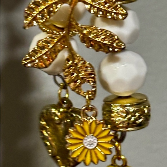 Charming White and Gold Beaded bag backpack charm with Purple Accent - Picture 5 of 7